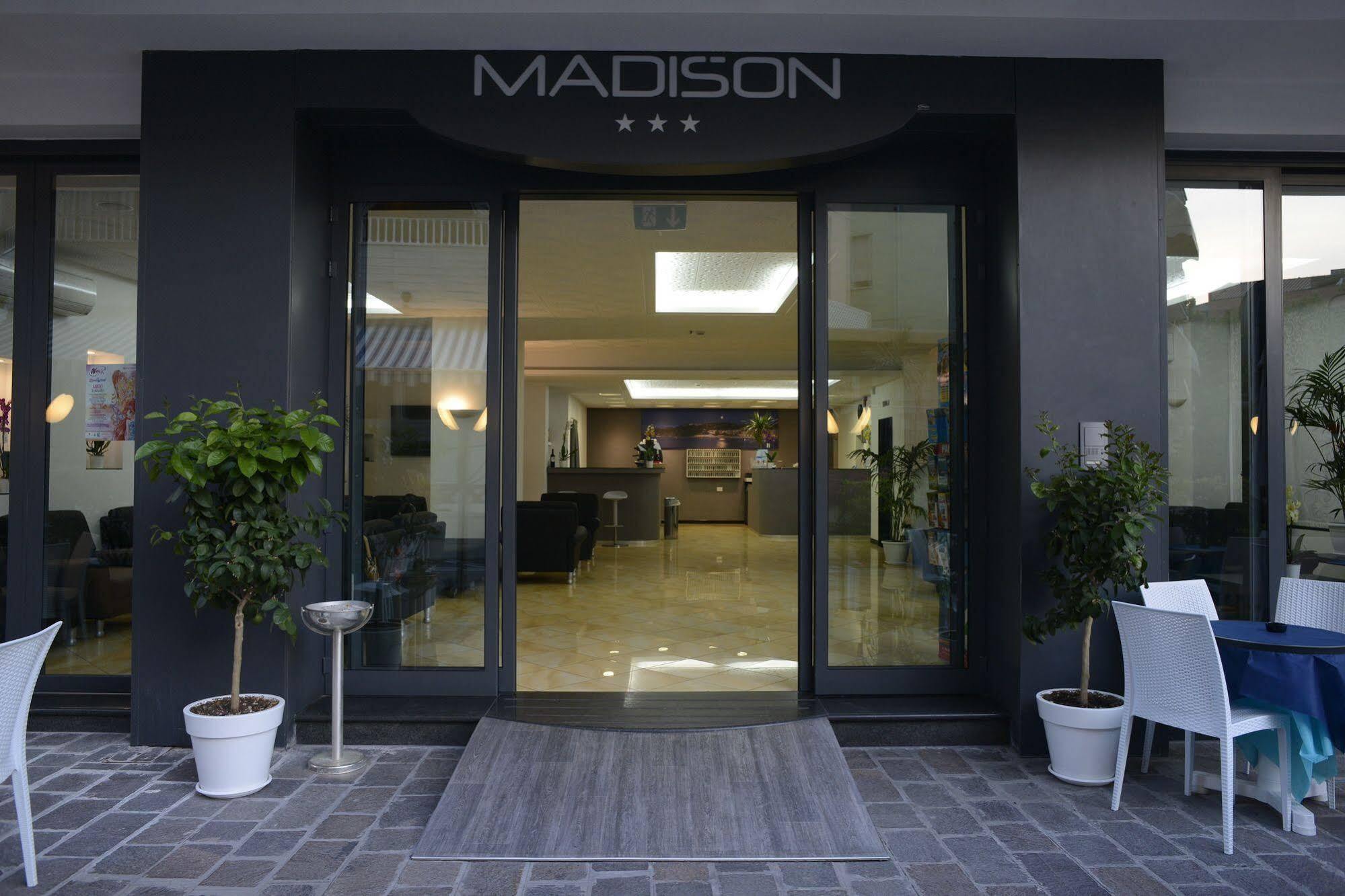Hotel Madison Gabicce Mare Zewnętrze zdjęcie