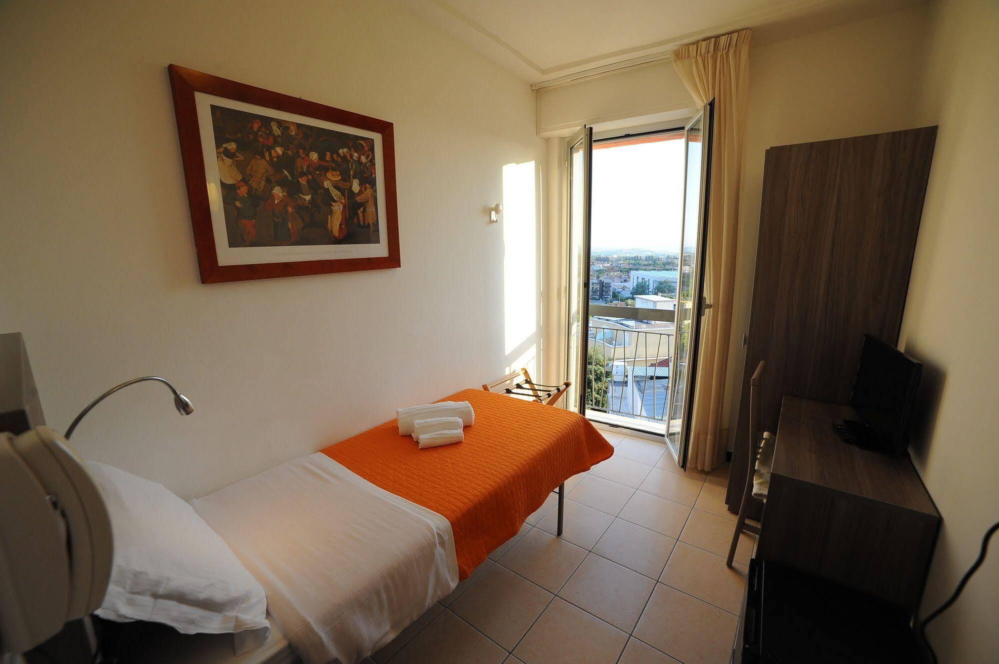 Hotel Madison Gabicce Mare Zewnętrze zdjęcie