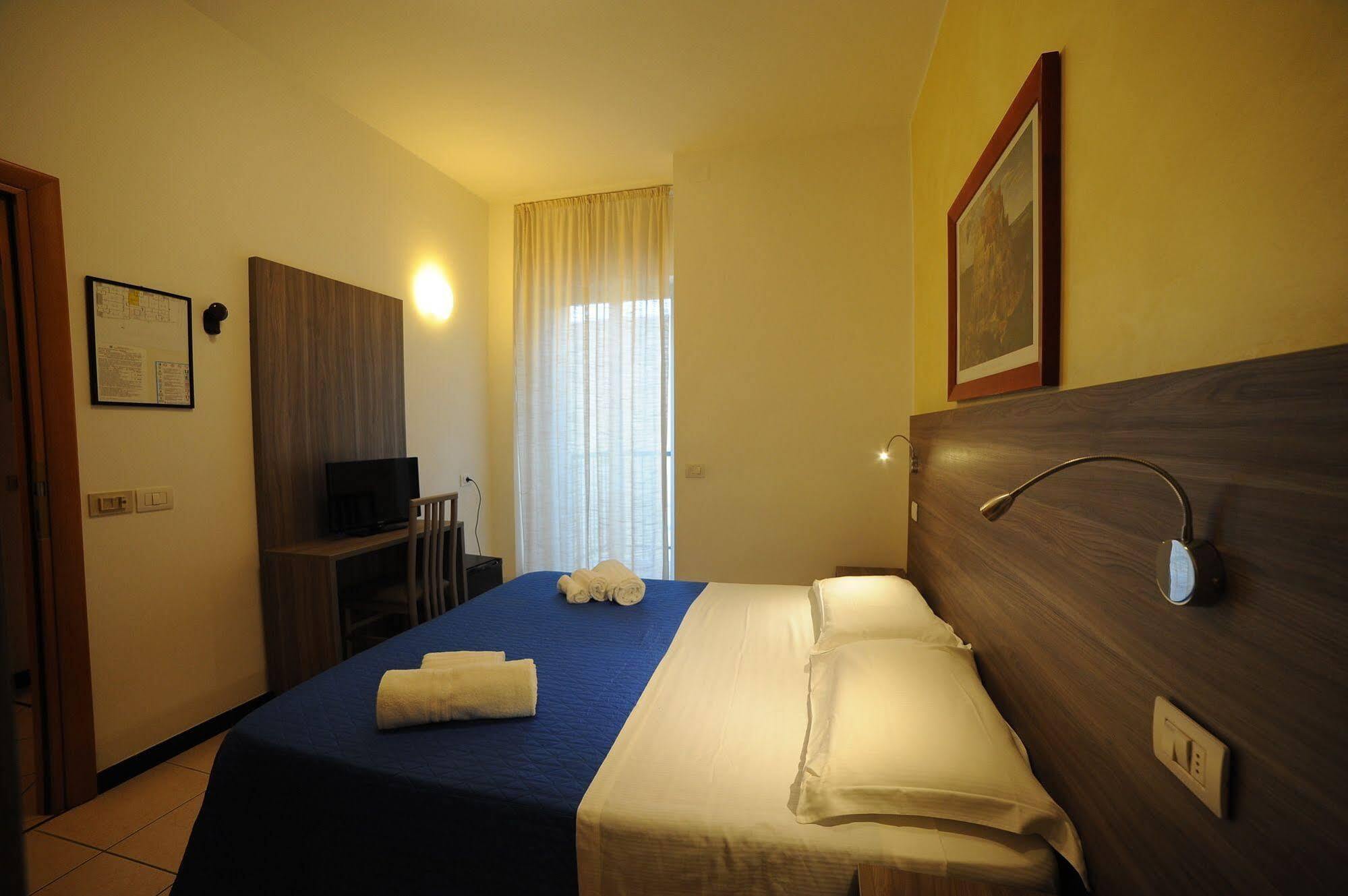Hotel Madison Gabicce Mare Zewnętrze zdjęcie